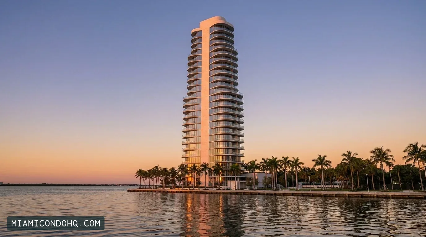 Elysée: Edgewater's Telescoping Bayfront Tower — illustration