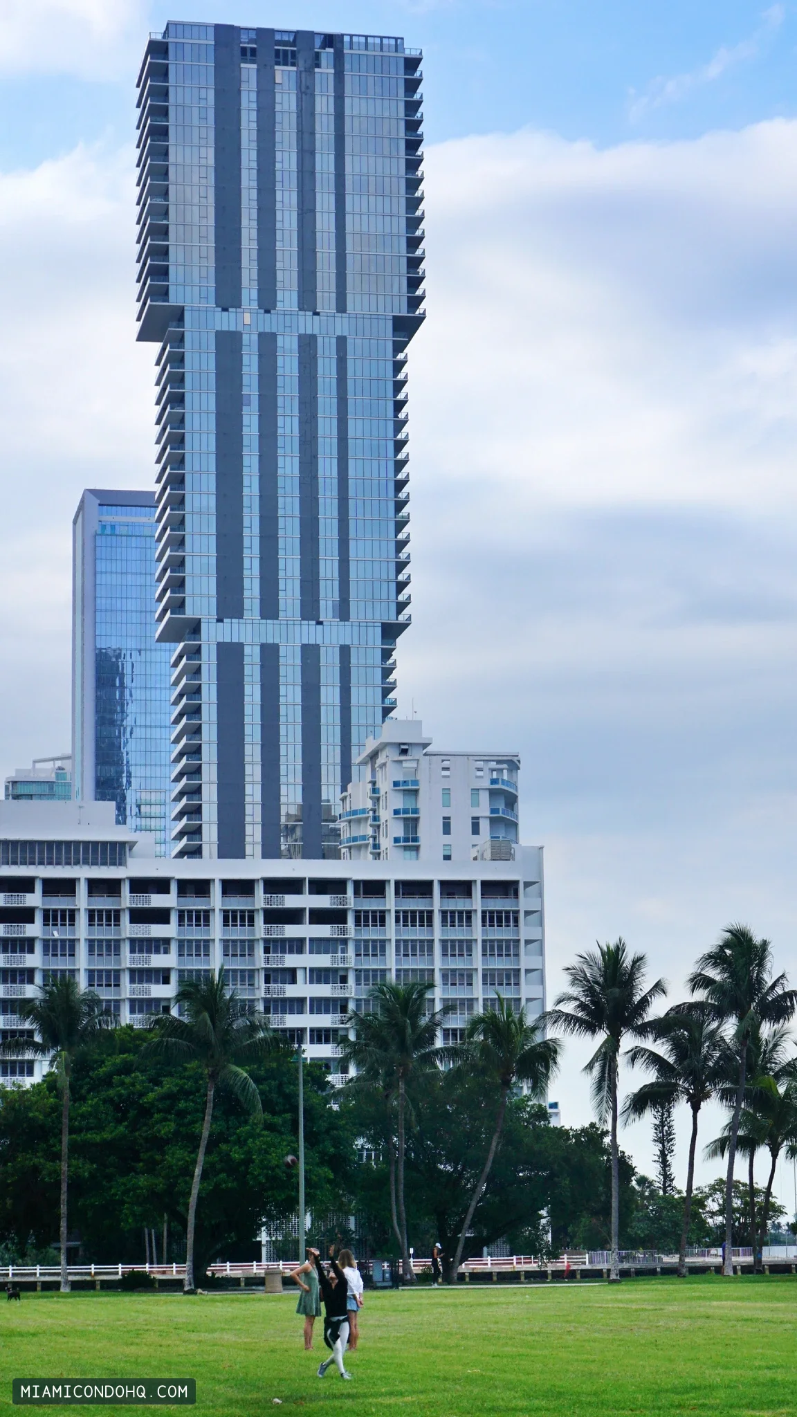 Elysee Miami’s three offset tower sections above the park, photographed on July 7, 2024.
