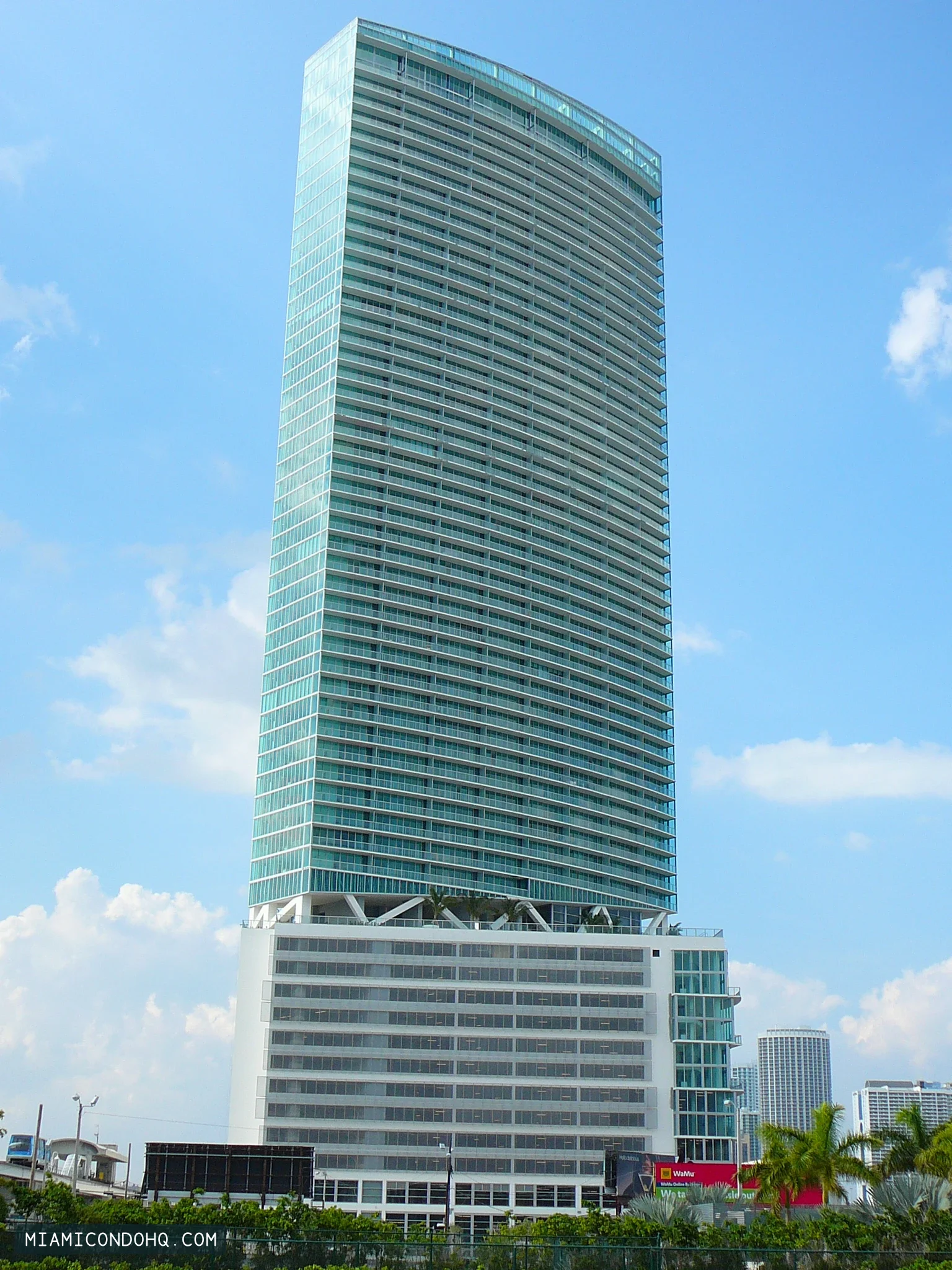 Marinablue in Downtown Miami, photographed in May 2008.