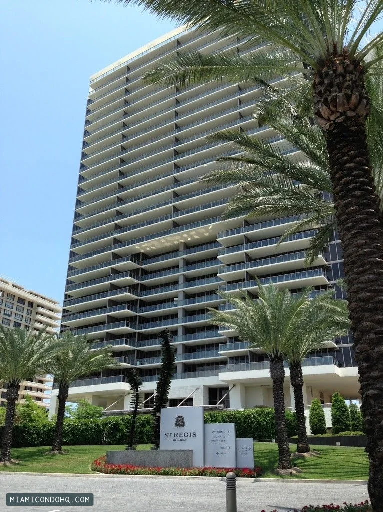 The hotel entrance within the St. Regis Bal Harbour complex, photographed in January 2017.